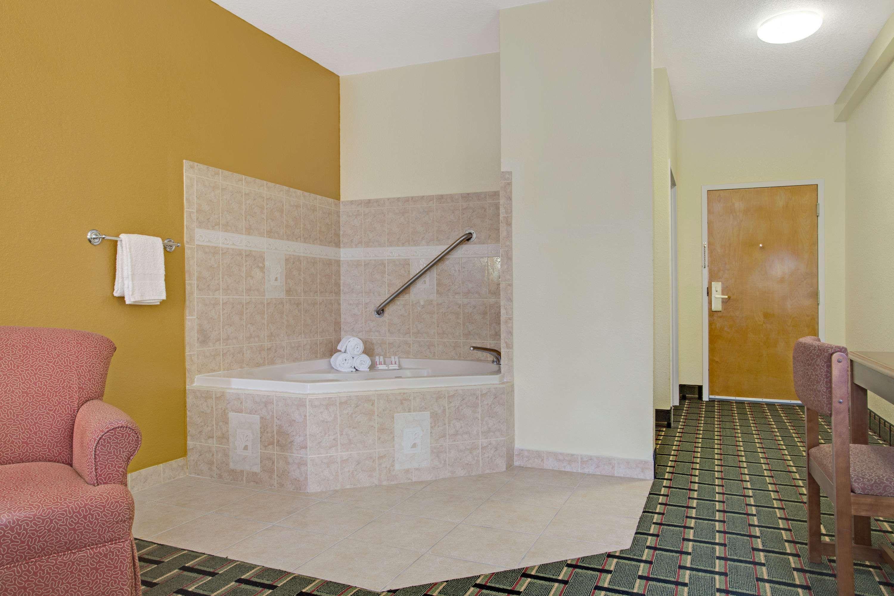 Super 8 By Wyndham Daytona Beach Exteriér fotografie